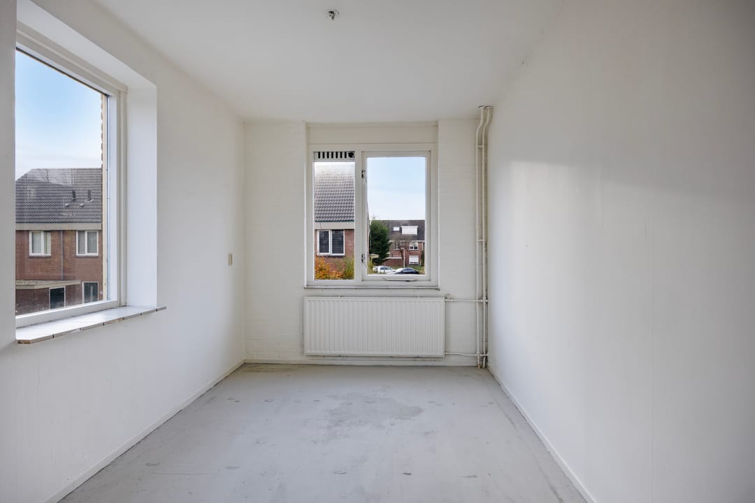 Foto 16 van Vlasleeuwenbek 12