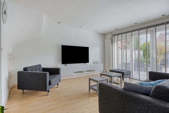 Photo 12 of Buitenhof 72