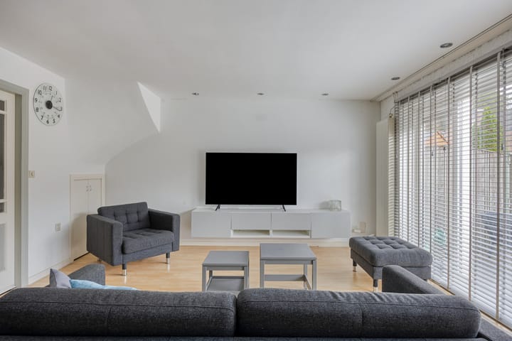 Photo 13 of Buitenhof 72