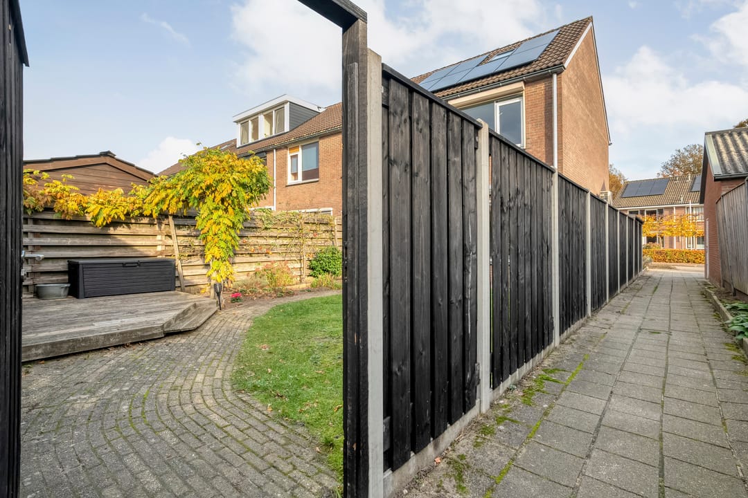 Foto 41 van Wilgenstuk 44