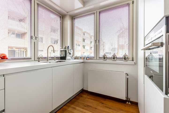 Photo 12 of Dr. Schaepmanstraat 175