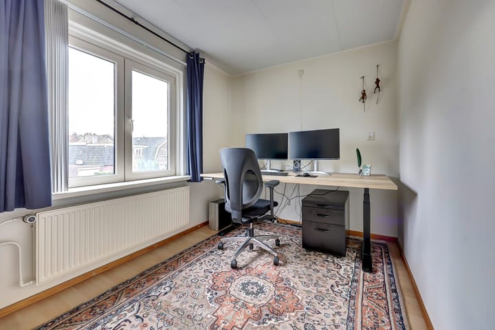 Photo 17 of Heistraat 4