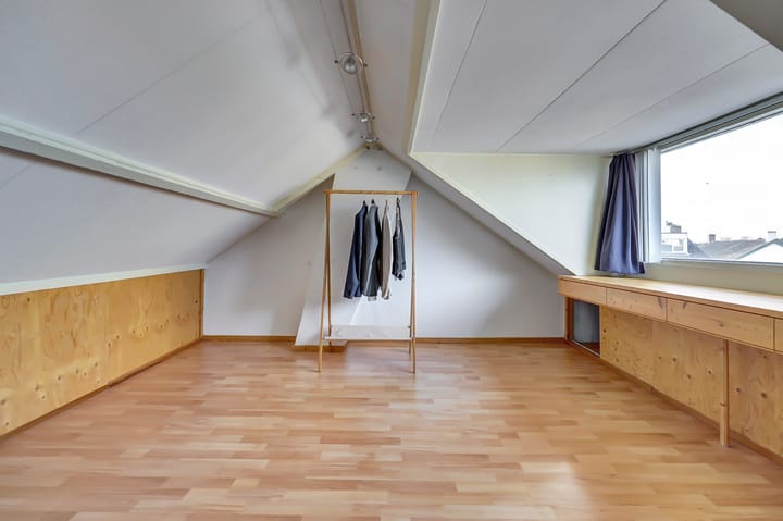 Photo 28 of Heistraat 4