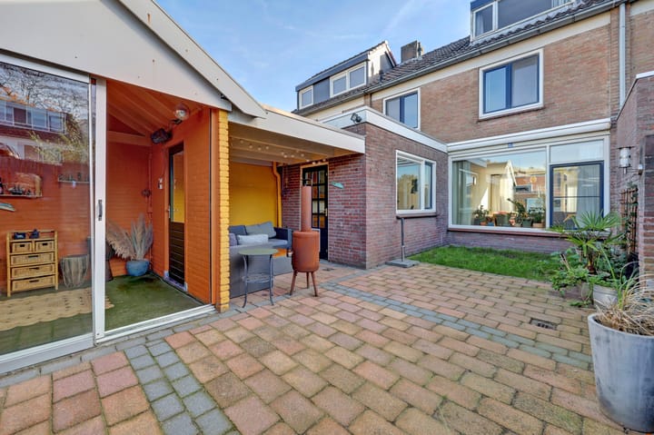 Photo 31 of Heistraat 4