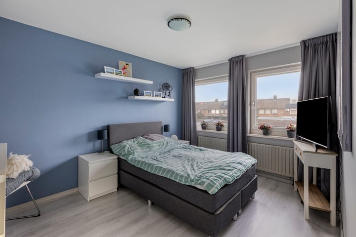 Photo 4 of Karmelietenstraat 2