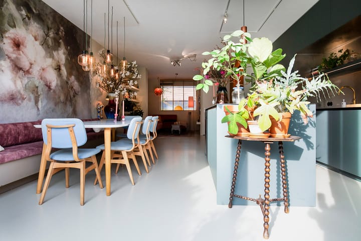 Photo 14 of Annie Boshof 6