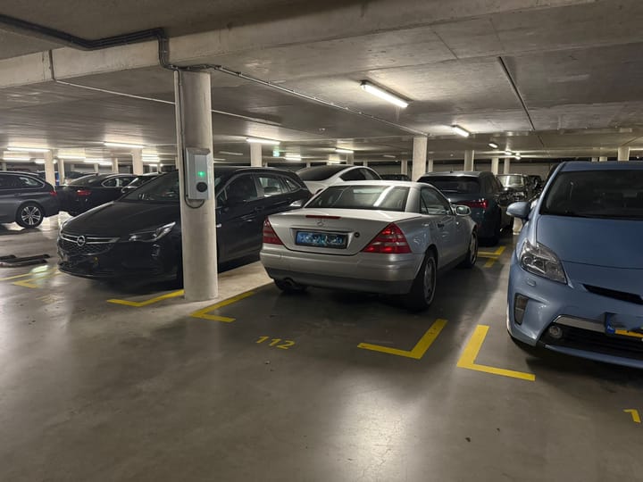 Photo 33 of Annie Boshof 6