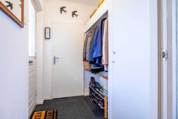 Photo 3 of Burgemeester Vlaklaan 10