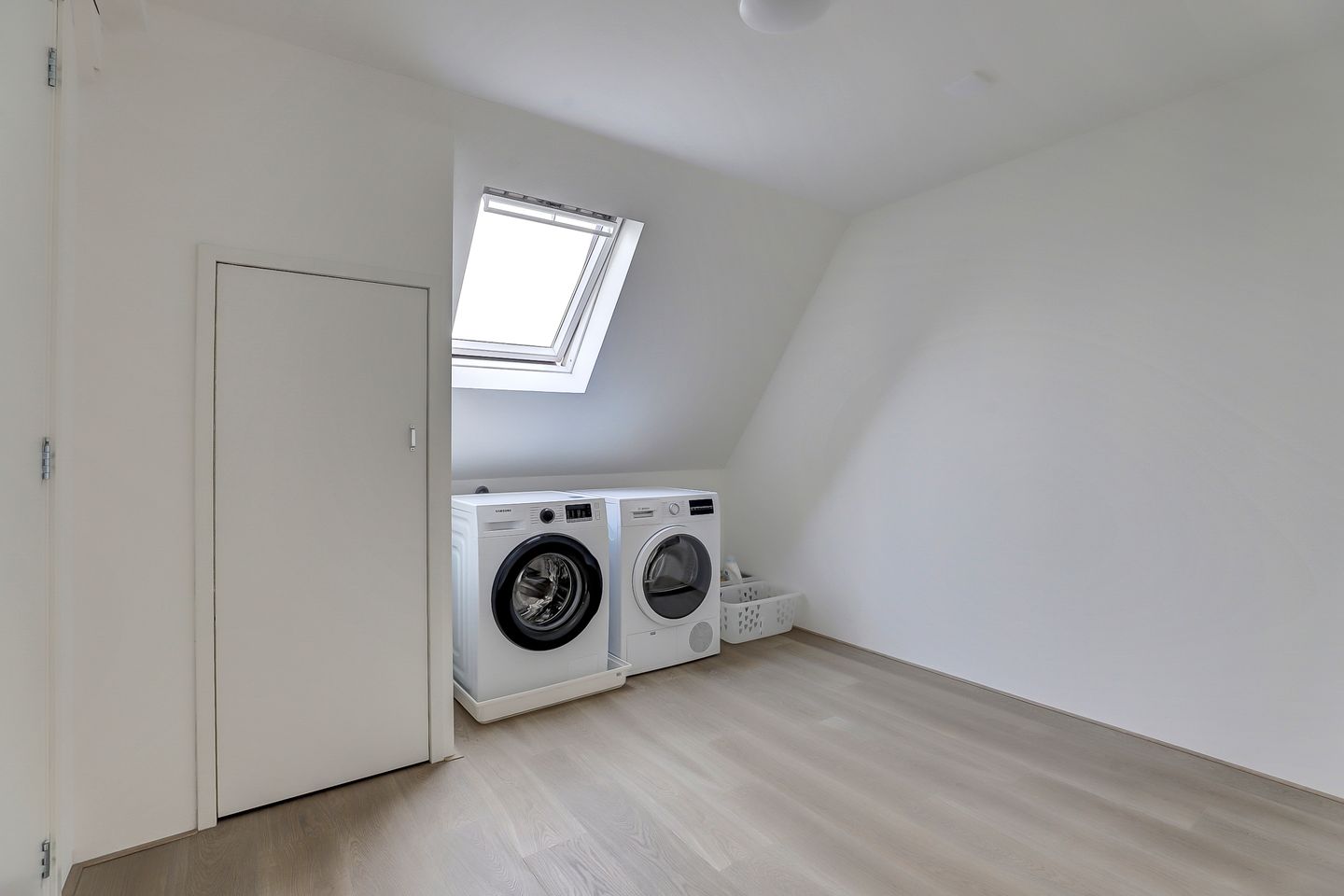 Foto 19 van Koningin Emmaweg 3