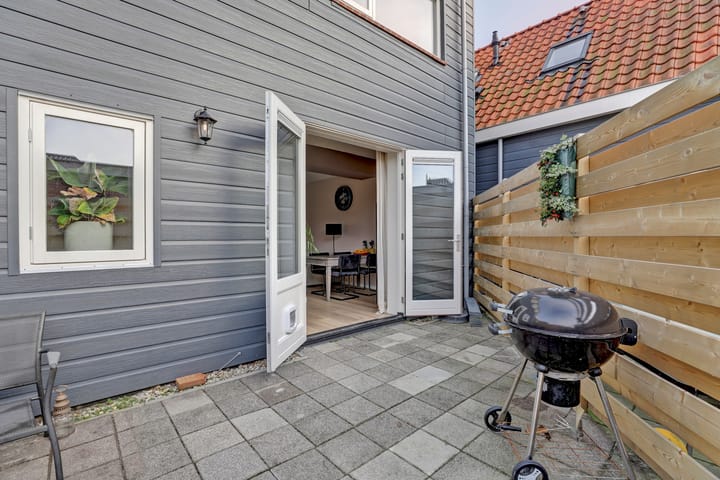 Photo 22 of Koningin Emmaweg 3