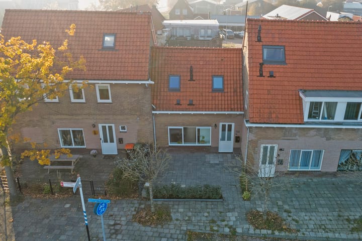 Photo 29 of Koningin Emmaweg 3