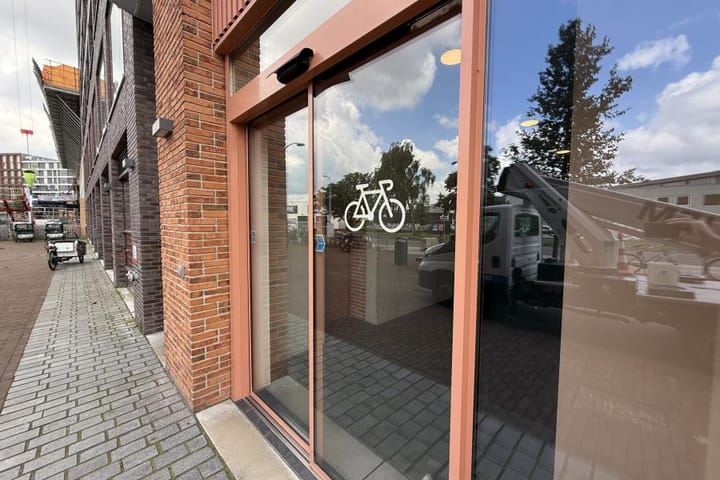 Photo 2 of Houthavenweg 83