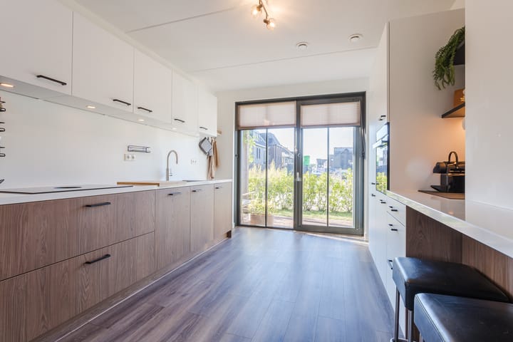 Photo 4 of Aleksandr Prochorovstraat 51