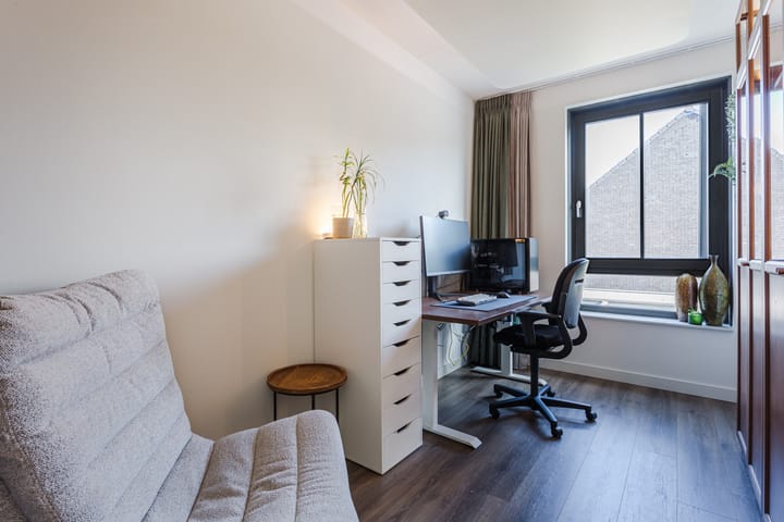 Photo 20 of Aleksandr Prochorovstraat 51