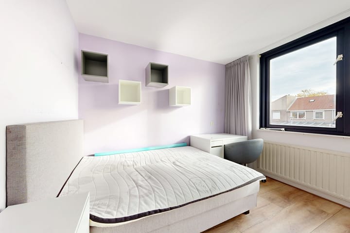 Photo 36 of Korenbloem 7