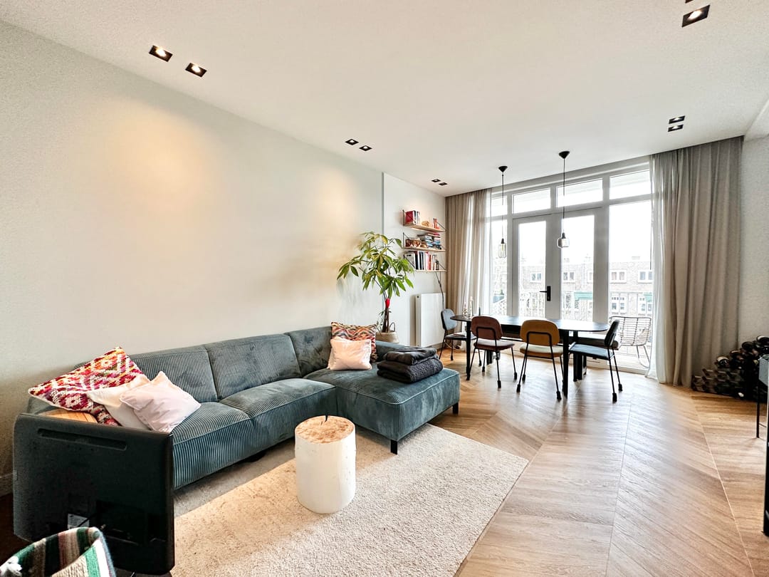 Photo 2 of Lomanstraat 65-3