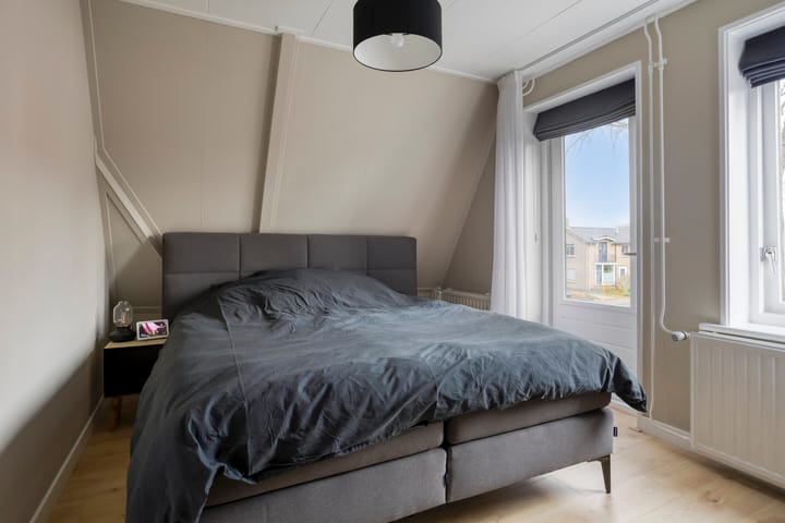 Foto 23 van Venestraat 216