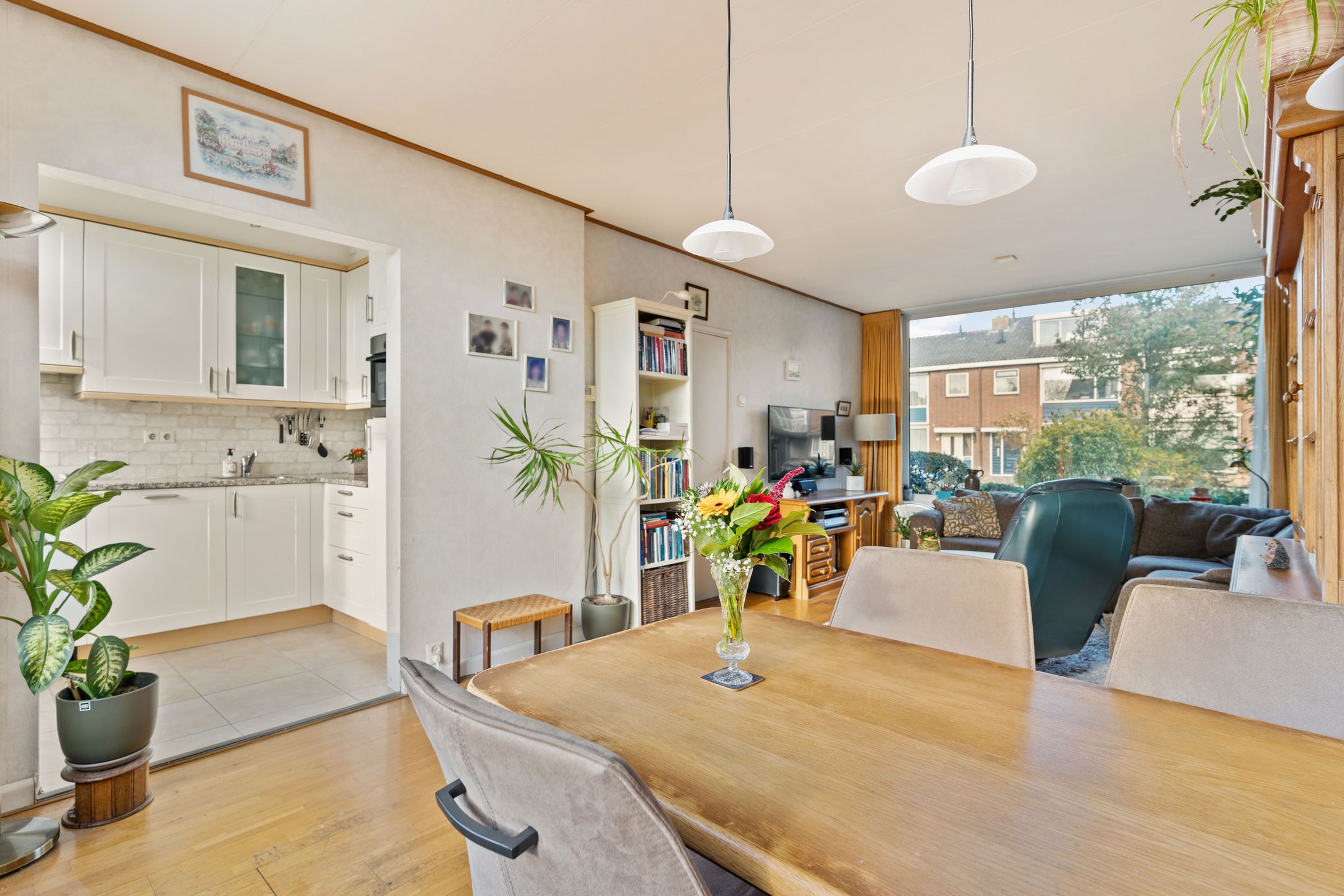 Foto 12 van Dr. Plesmanstraat 14