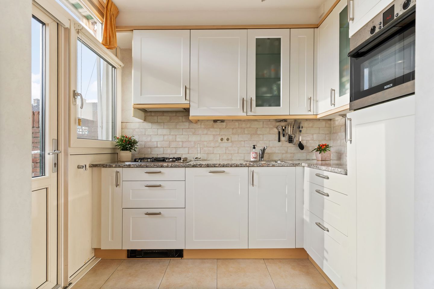 Foto 14 van Dr. Plesmanstraat 14