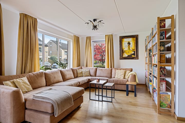 Photo 6 of Vincent van Goghlaan 88