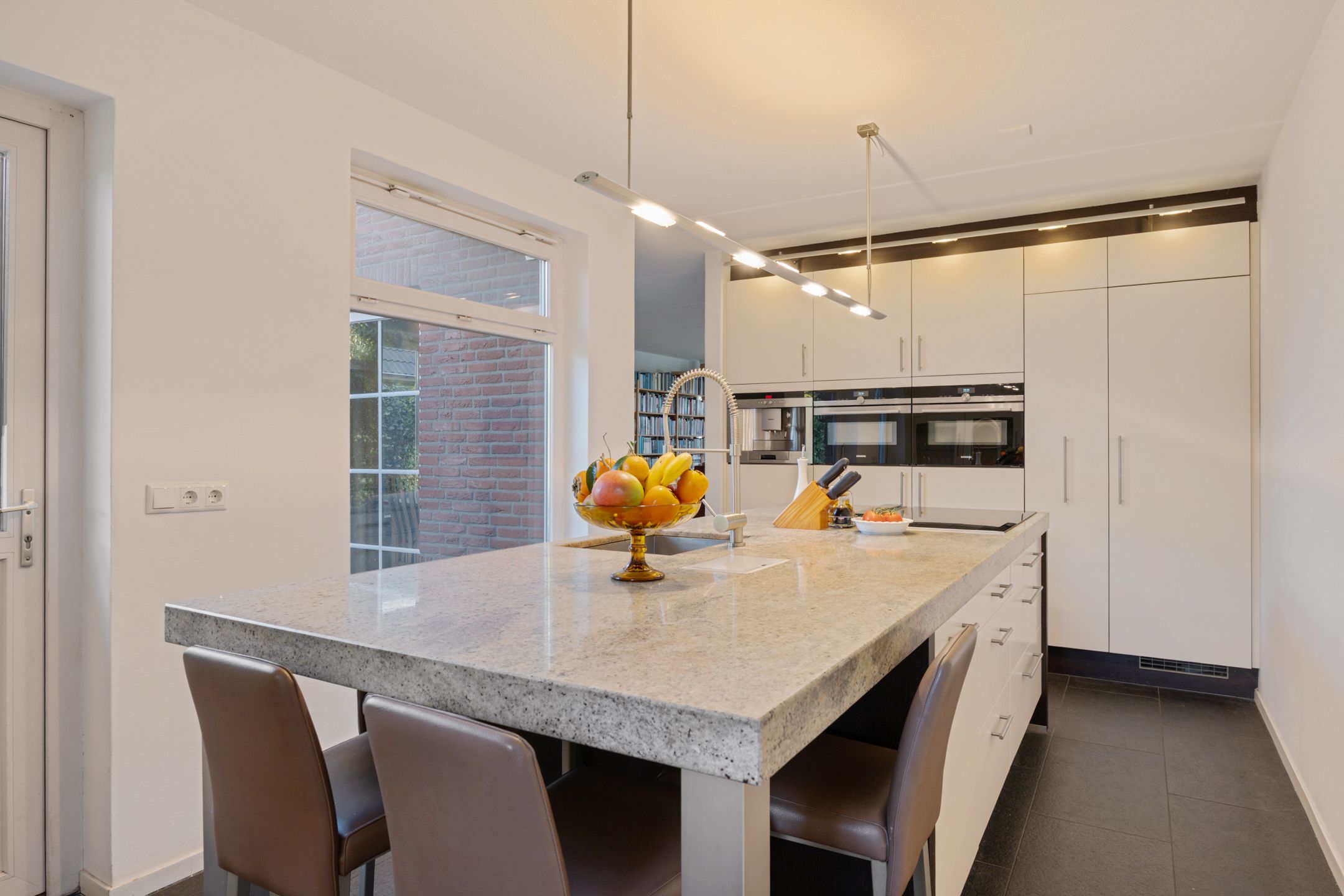 Foto 15 van Vincent van Goghlaan 88