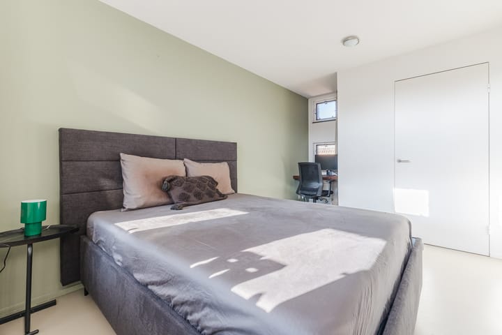 Photo 15 of Valkenburgerstraat 194-M