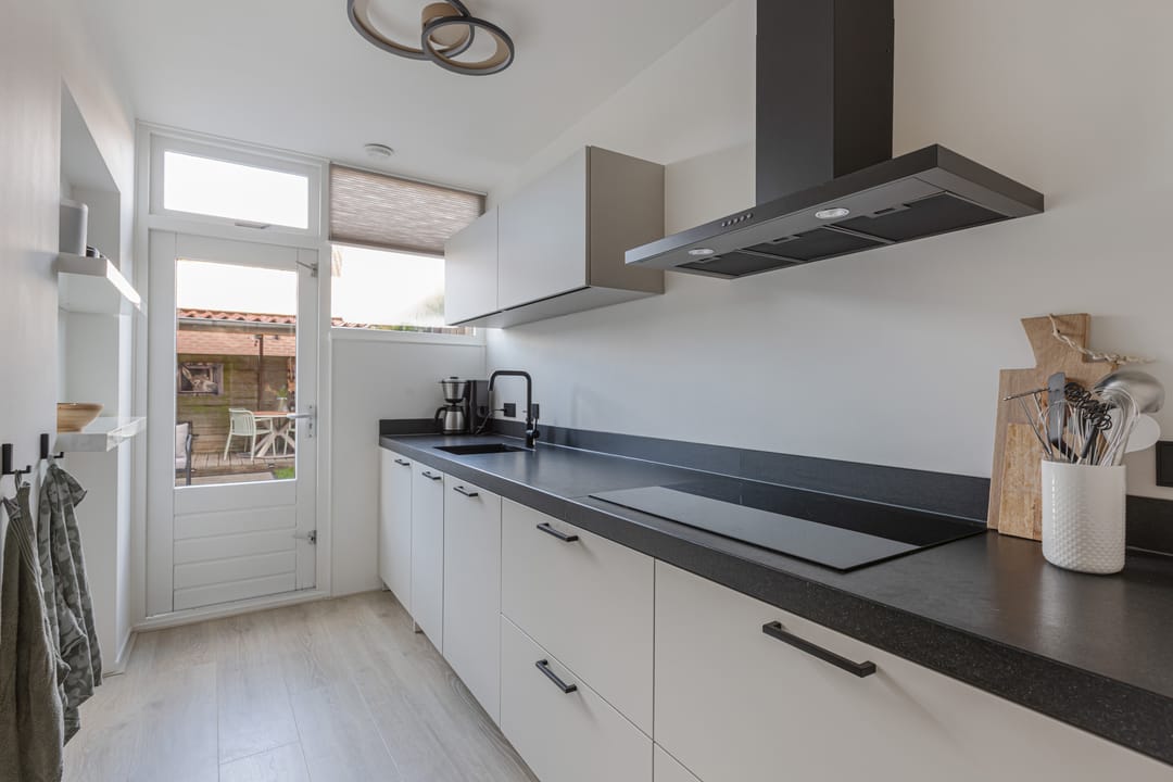 Photo 16 of Pater Brugmanstraat 45