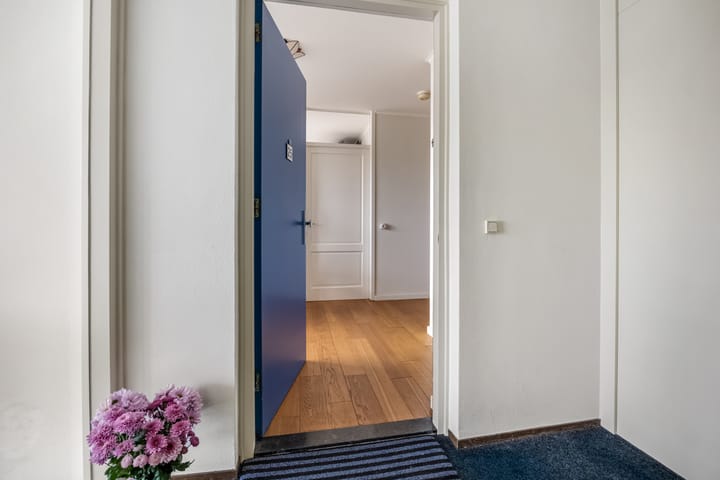 Photo 6 of Meester Linssenhof 25