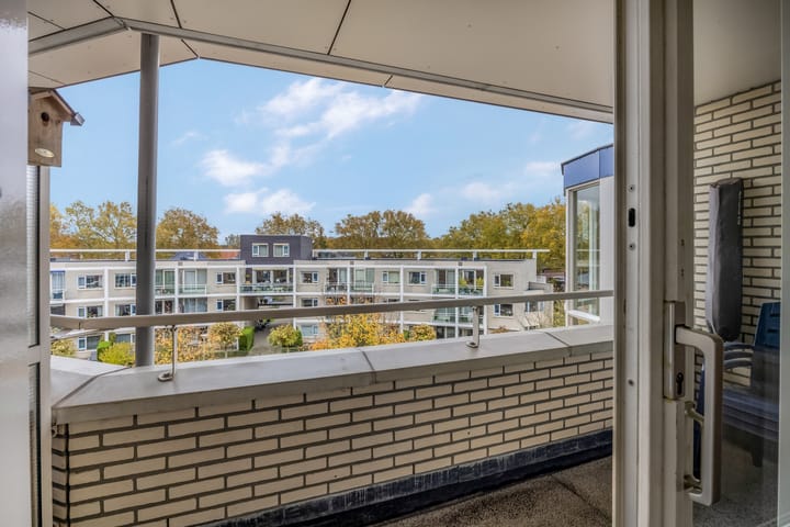 Photo 35 of Meester Linssenhof 25