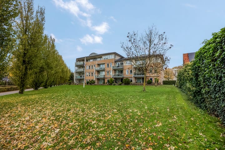 Photo 72 of Meester Linssenhof 25