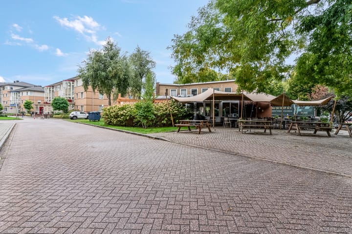 Photo 78 of Meester Linssenhof 25