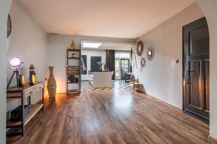 Photo 6 of Nummer II-Straat 36