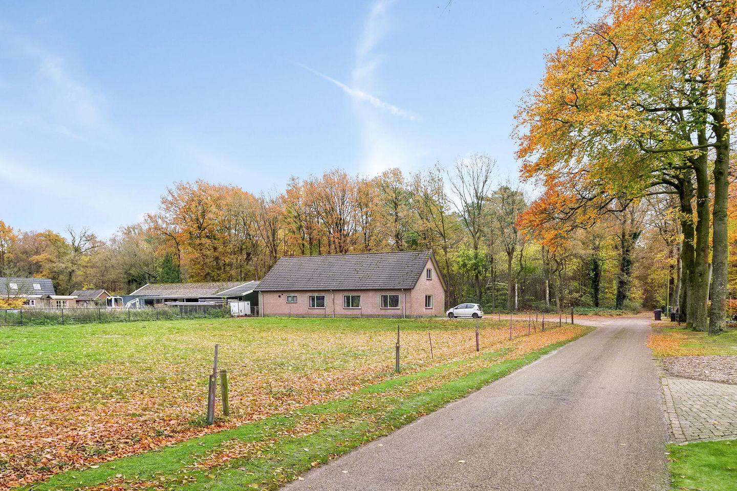 Bekijk foto 5 van Stuivezandsweg 6