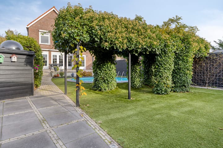 Photo 46 of Spuislop 6