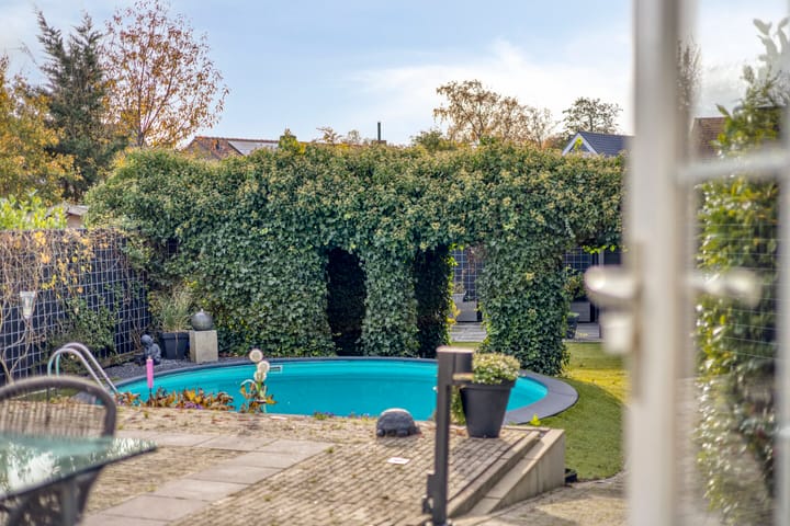 Photo 18 of Spuislop 6