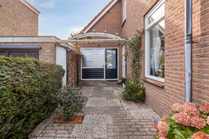 Photo 43 of Spuislop 6