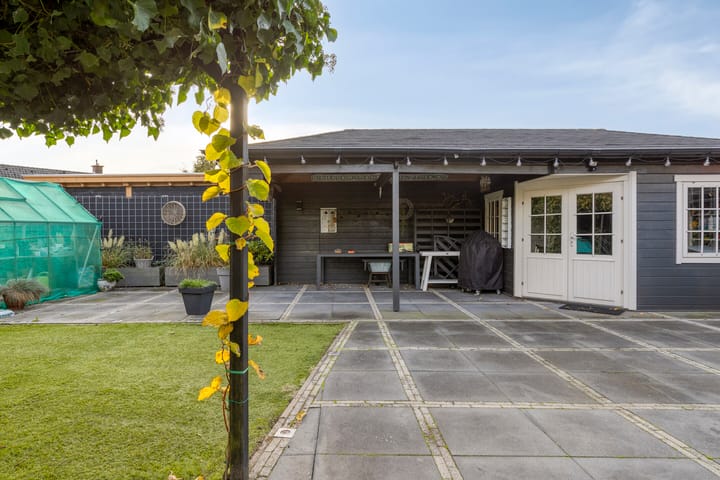 Photo 47 of Spuislop 6