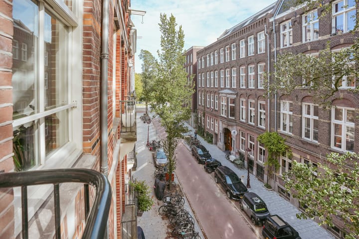 Photo 6 of Marcusstraat 13-1