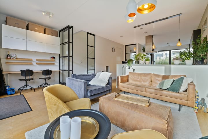 Photo 6 of Rita Reyshof 4