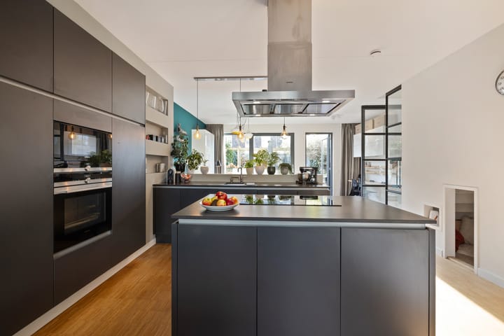 Photo 8 of Rita Reyshof 4