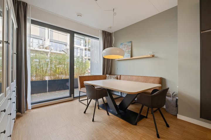 Photo 10 of Rita Reyshof 4