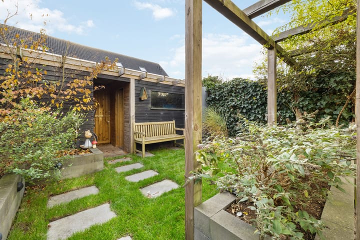 Photo 14 of Rita Reyshof 4