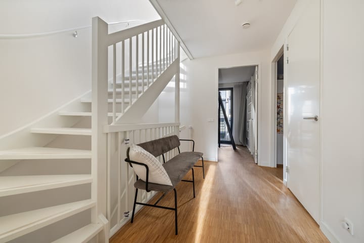 Photo 19 of Rita Reyshof 4