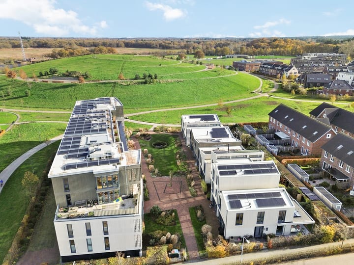 Photo 43 of Rita Reyshof 4