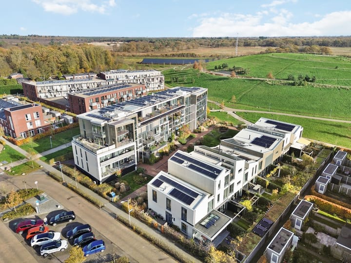 Photo 44 of Rita Reyshof 4