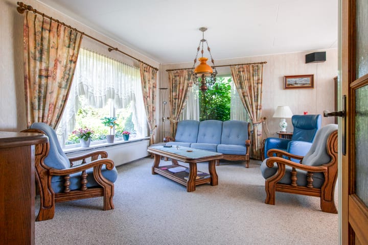 Foto 5 van Warmoeskade 7