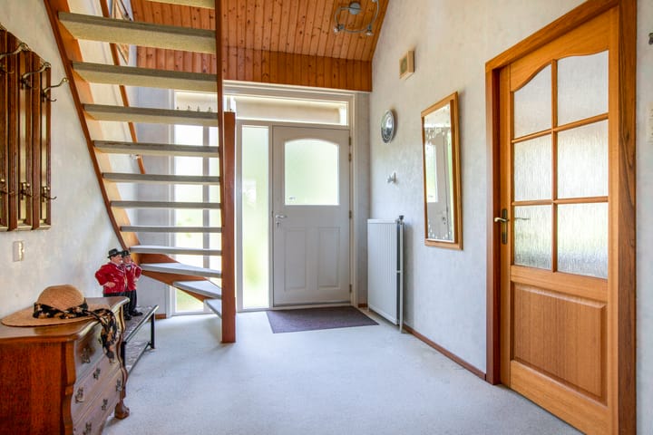 Foto 18 van Warmoeskade 7