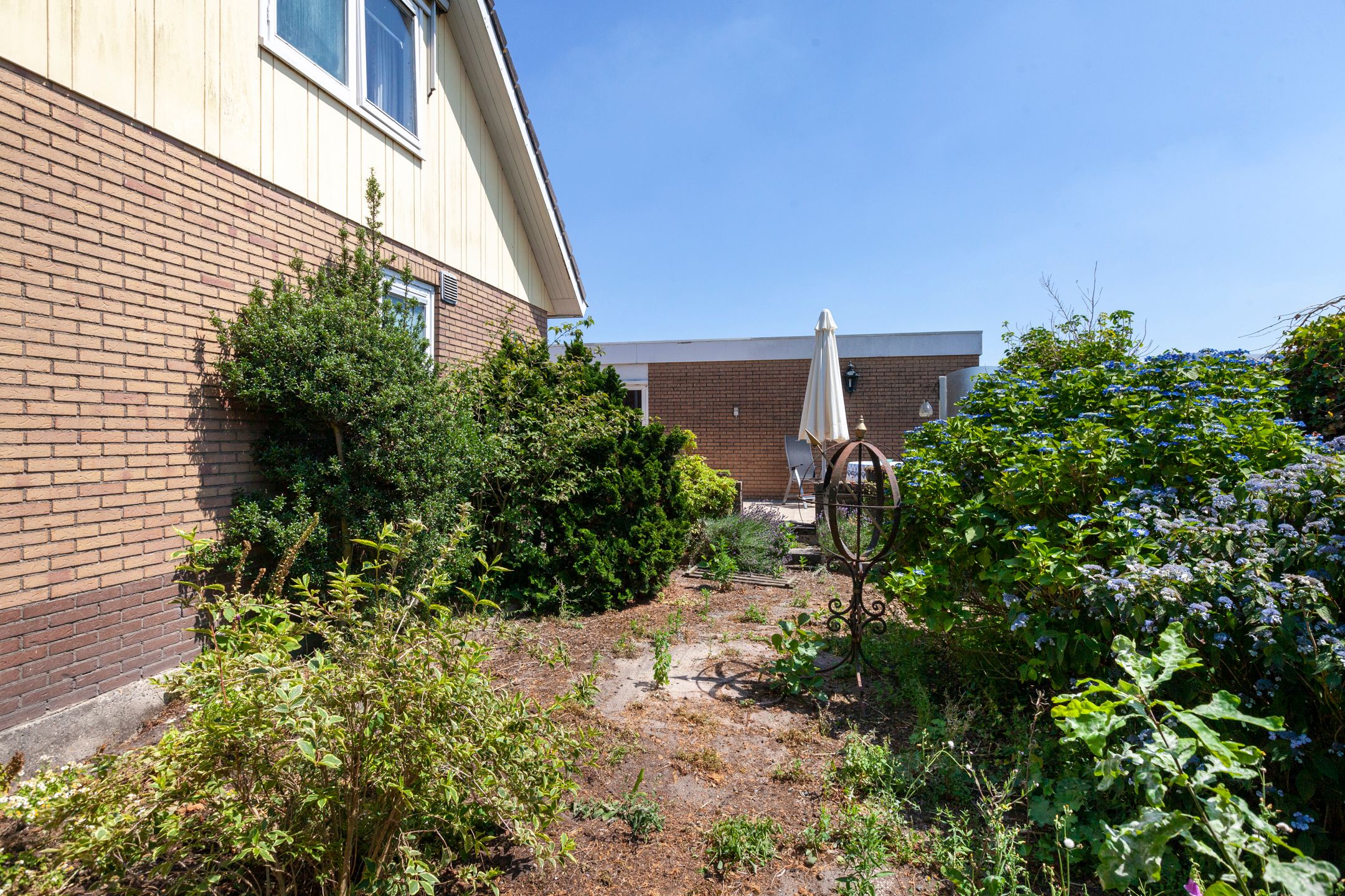 Foto 33 van Warmoeskade 7