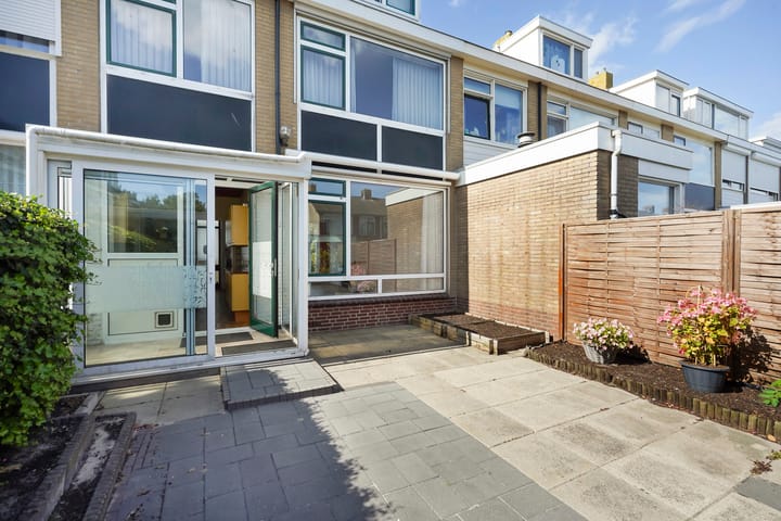 Foto 16 van Rijnweg 301