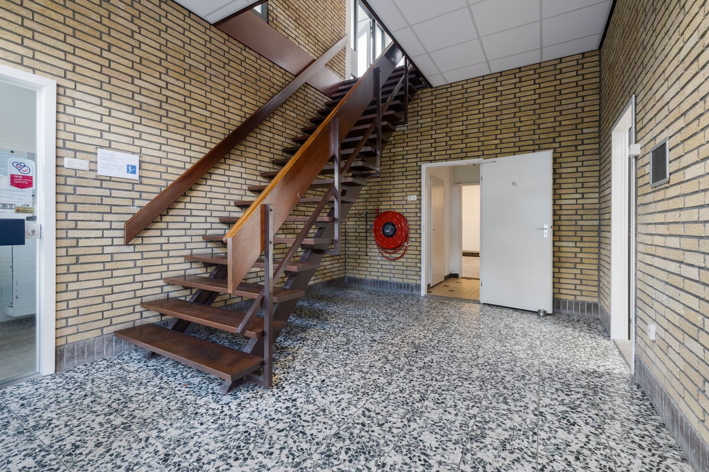 Bekijk foto 4 van Notaris Kruytstraat 36-k